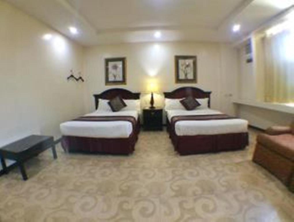 Cindy Kelly Hotel Olongapo Exterior photo